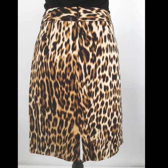 Worthington Size 10 Leopard Print Mini Skirt - Picture 4 of 8